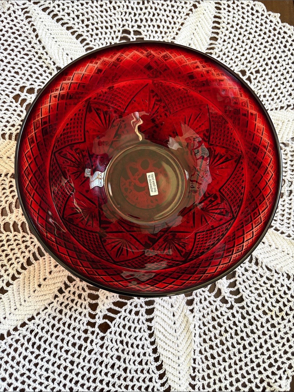 Luminarc Ruby Red Diamante Glass Serving Bowl - Picture 2 of 3